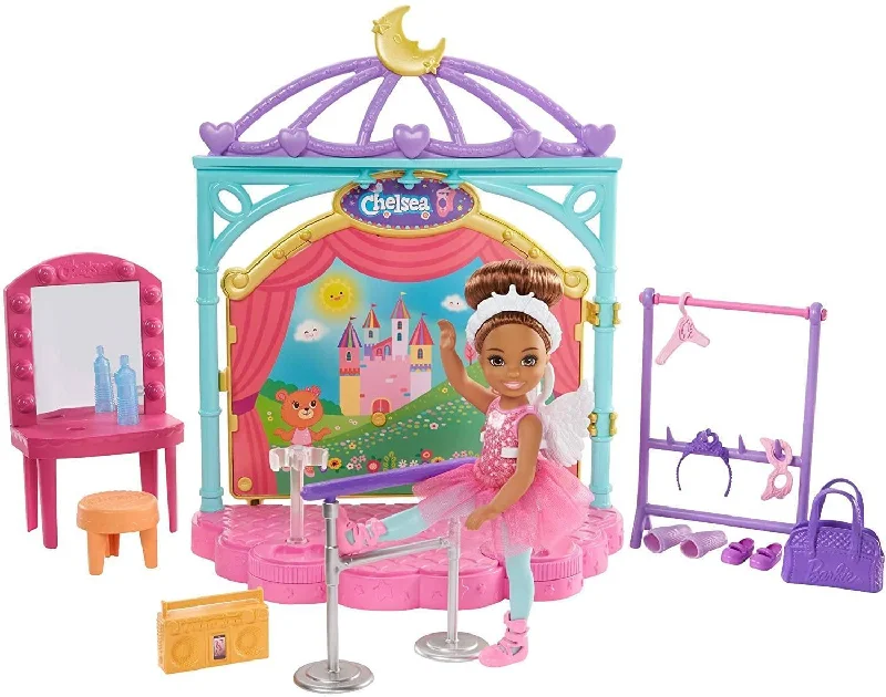 Barbie Club Chelsea Doll and Ballet Playset (6-in Brunette) with Accessories