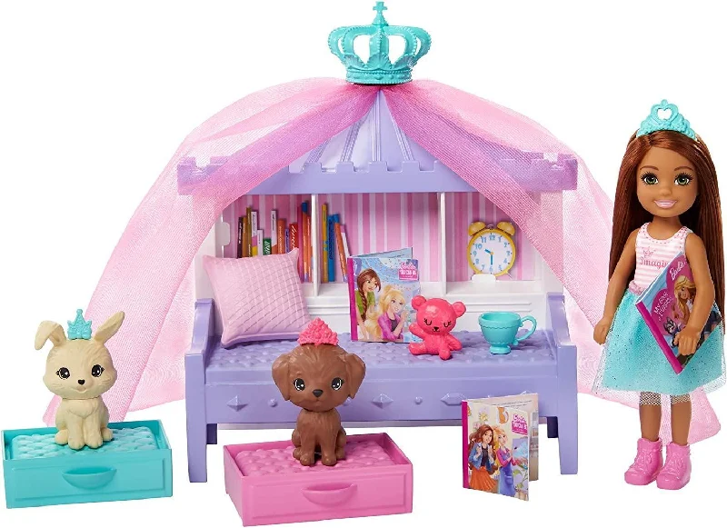 Barbie GML74 Princess Adventure Chelsea Princess Doll and Storytime Playset